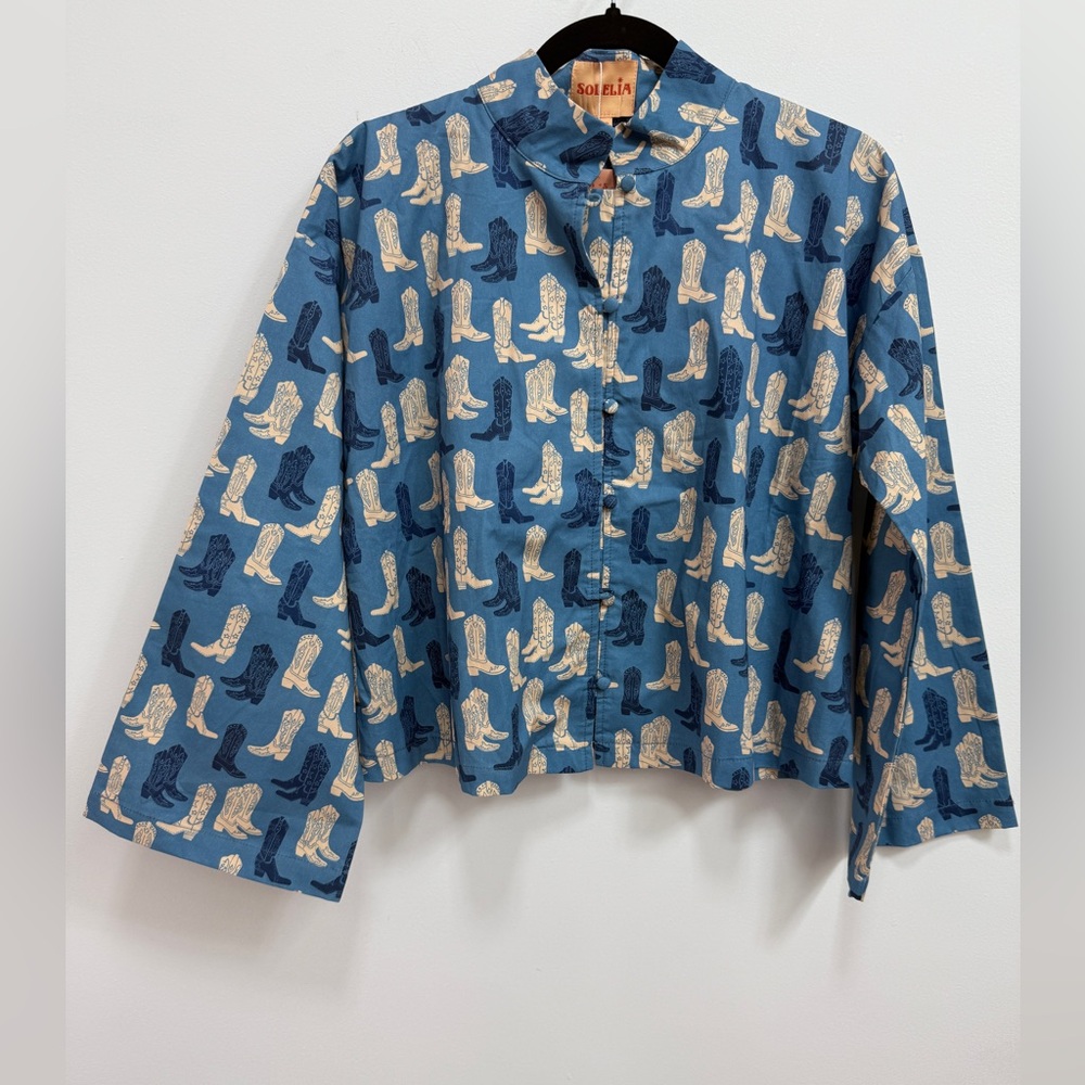 Solelia Shirt with Blue and Cream Boot Pattern, size XS, NWT